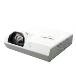 panasonic projector pt - tw350, Panasonic Short Throw Projector PT ‐ TW350, Percayakan Kebutuhan Bisnis dan IT Perusahaan Anda kepada ITRELASI.COM